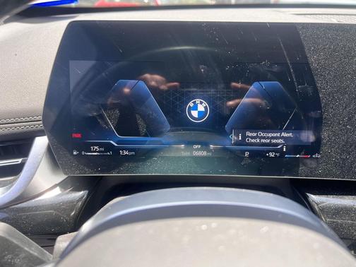 Mineral White Metallic 2025 BMW X1 xDrive28i