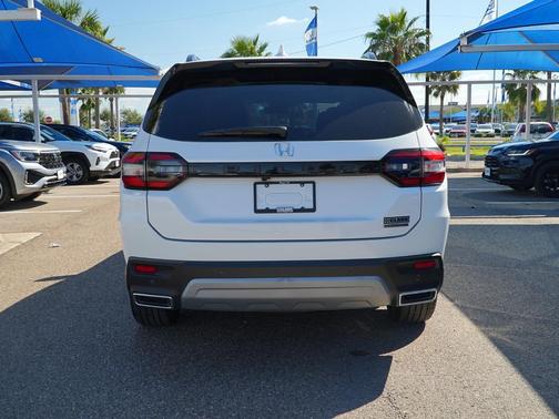 2023 Honda Pilot Touring 8-Passenger