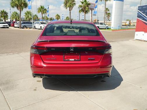 2025 Honda Accord Hybrid Base