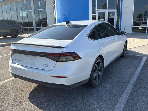 Platinum White Pearl 2025 Honda Accord Hybrid Sport