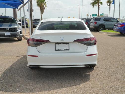 Platinum White Pearl 2025 Honda Civic Sport