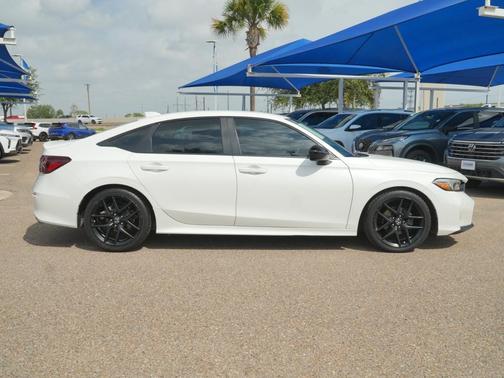 Platinum White Pearl 2025 Honda Civic Sport