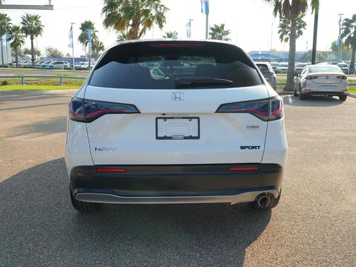 2023 Honda HR-V 2WD Sport