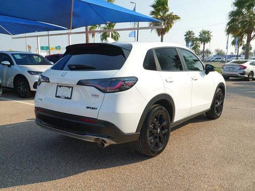 2023 Honda HR-V 2WD Sport