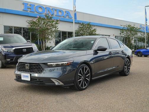 2023 Honda Accord Hybrid Touring