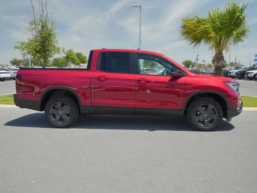 Radiant Red Metallic II 2026 Honda Ridgeline TrailSport