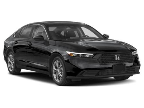 Platinum White Pearl 2025 Honda Accord SE