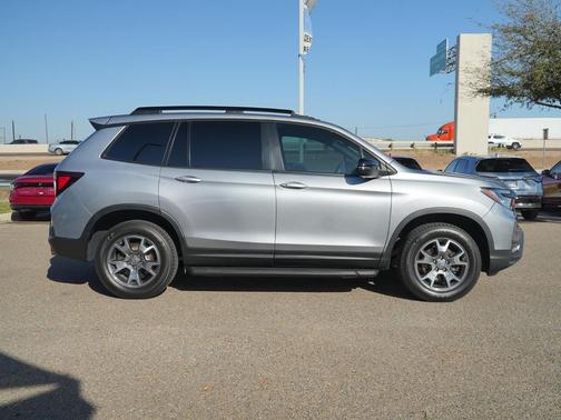 2023 Honda Passport AWD TrailSport