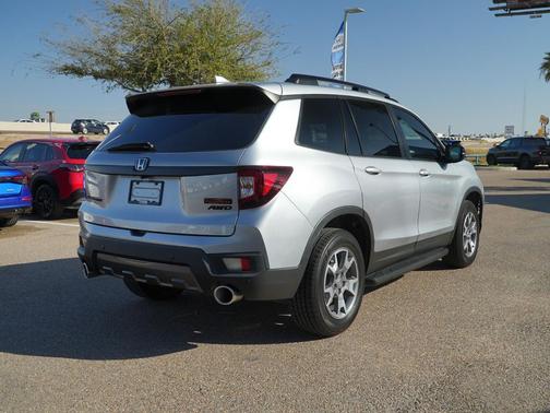 2023 Honda Passport AWD TrailSport