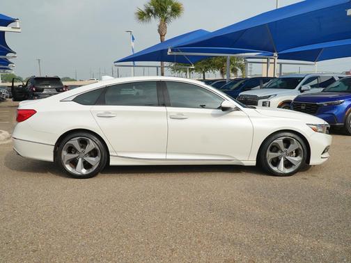 Platinum White Pearl 2020 Honda Accord Touring 2.0T