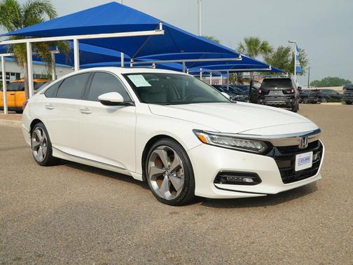 Platinum White Pearl 2020 Honda Accord Touring 2.0T