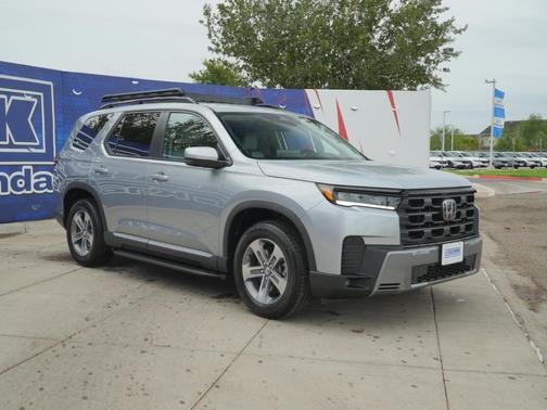 Solar Silver Metallic 2026 Honda Pilot EX-L