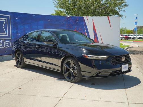 Crystal Black Pearl 2026 Honda Accord Hybrid Sport-L