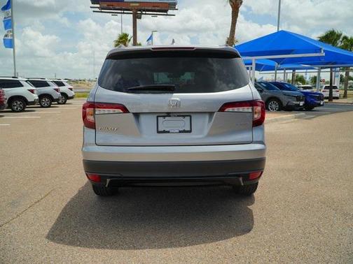 2022 Honda Pilot 2WD Sport