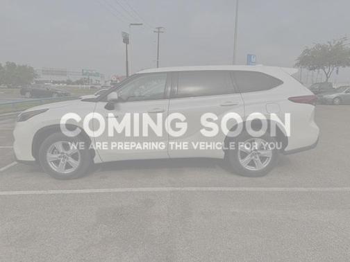 2021 Toyota Highlander Hybrid LE