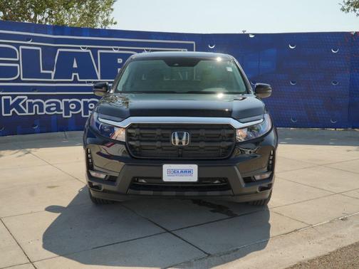 Crystal Black Pearl 2026 Honda Ridgeline RTL