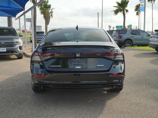 Crystal Black Pearl 2025 Honda Accord Hybrid Sport-L