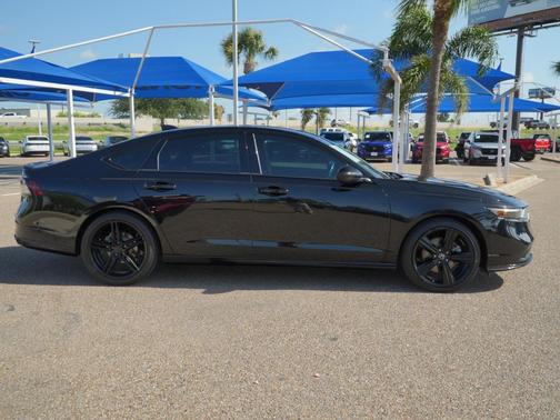 Crystal Black Pearl 2025 Honda Accord Hybrid Sport-L