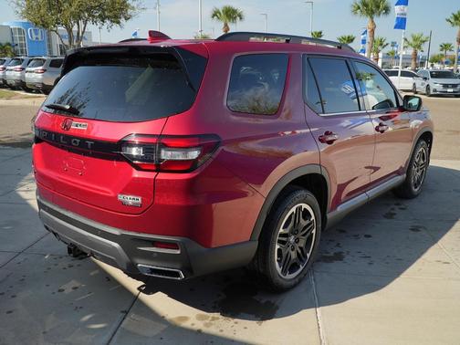 2026 Honda Pilot Touring 8-Passenger