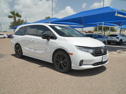 Platinum White Pearl 2024 Honda Odyssey Sport