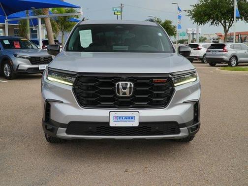 2023 Honda Pilot AWD TrailSport