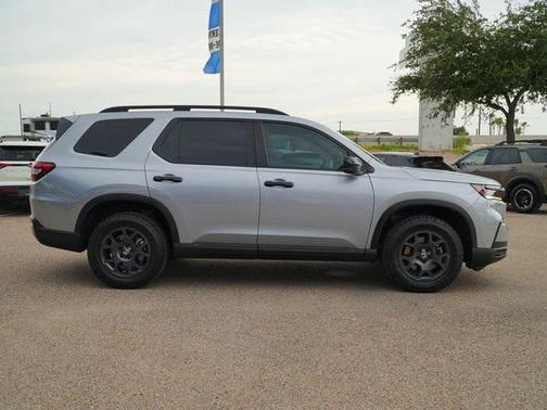2023 Honda Pilot AWD TrailSport