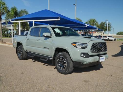 Lunar Rock 2023 Toyota Tacoma TRD Sport