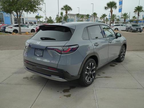 Urban Gray Pearl 2027 Honda HR-V EX-L