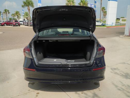 Crystal Black Pearl 2026 Honda Civic LX