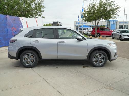 Solar Silver Metallic 2026 Honda HR-V LX