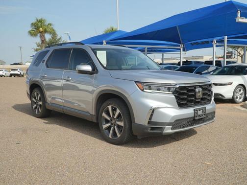 Lunar Silver Metallic 2025 Honda Pilot Touring 8-Passenger