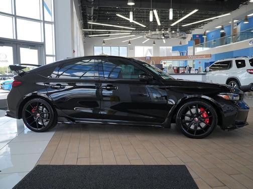 2025 Honda Civic Type R Type R