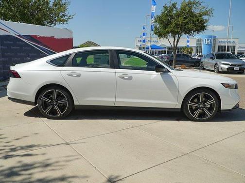 2025 Honda Accord Hybrid Base