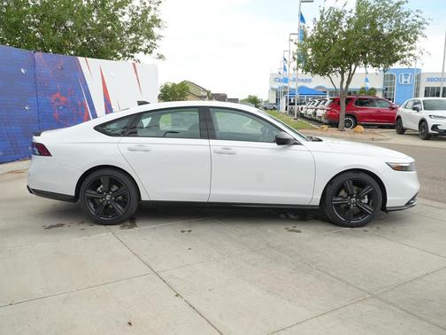 Platinum White Pearl 2026 Honda Accord Hybrid Sport-L