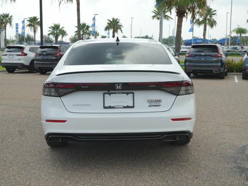 Platinum White Pearl 2024 Honda Accord Hybrid Sport-L