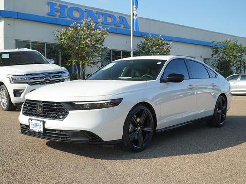 Platinum White Pearl 2024 Honda Accord Hybrid Sport-L