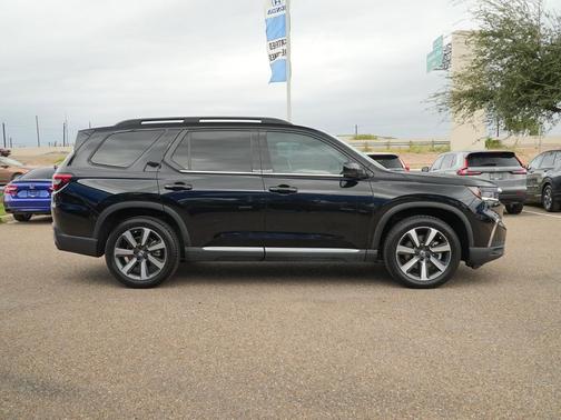 2024 Honda Pilot Touring 8-Passenger