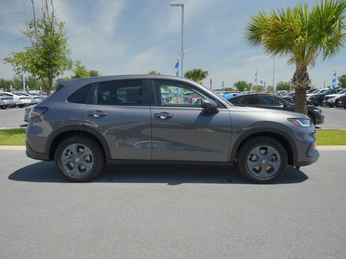 Modern Steel Metallic 2027 Honda HR-V LX