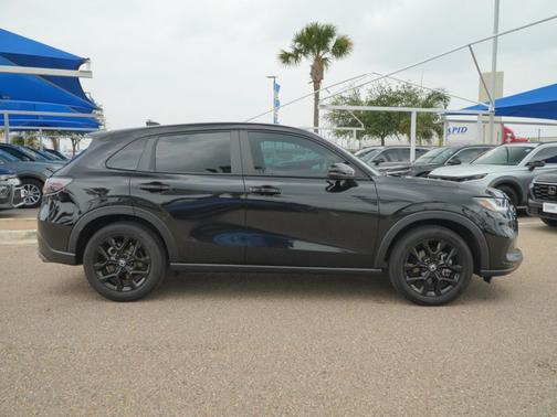 Crystal Black Pearl 2025 Honda HR-V 2WD Sport
