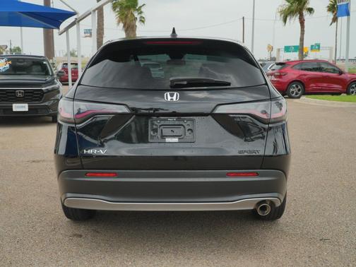 Crystal Black Pearl 2025 Honda HR-V 2WD Sport