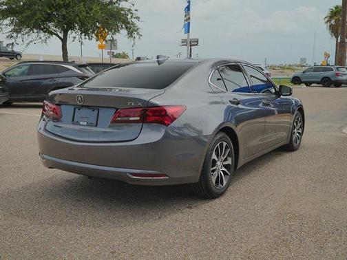 2017 Acura TLX w/Technology Package