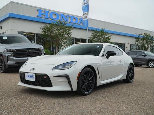 2023 Toyota GR86 Premium