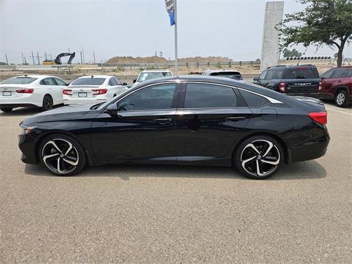 Crystal Black Pearl 2022 Honda Accord Sport 1.5T