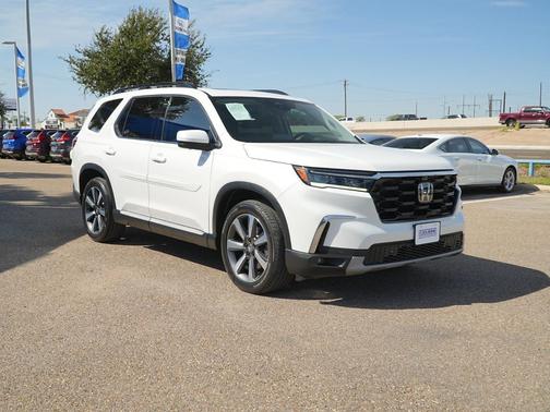 2023 Honda Pilot AWD Elite