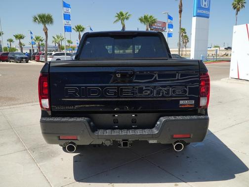 Crystal Black Pearl 2026 Honda Ridgeline TrailSport