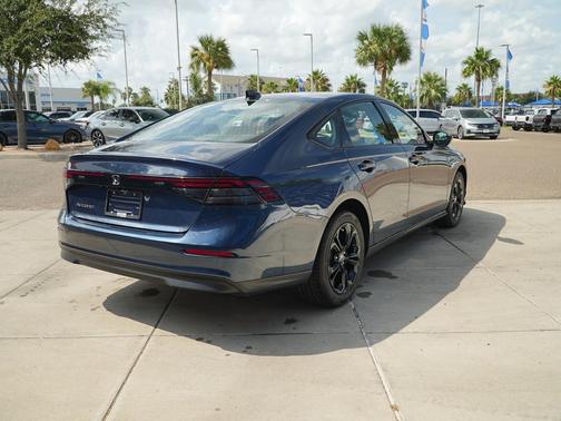 2025 Honda Accord Sport SE 1.5T