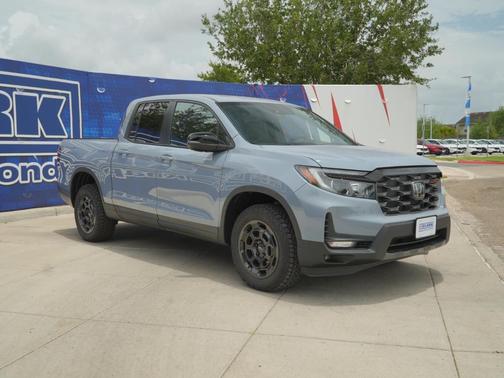 Sonic Gray Pearl 2026 Honda Ridgeline TrailSport+