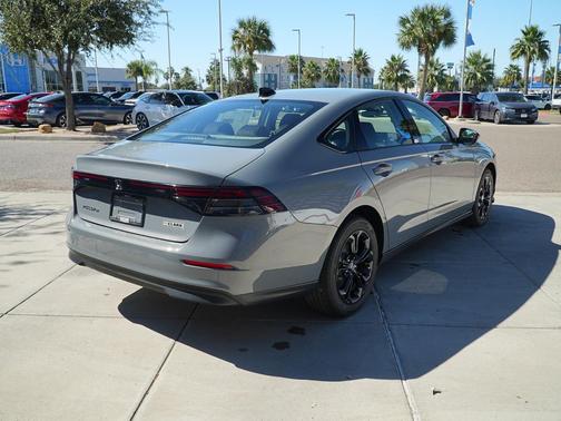 2025 Honda Accord Sport SE 1.5T