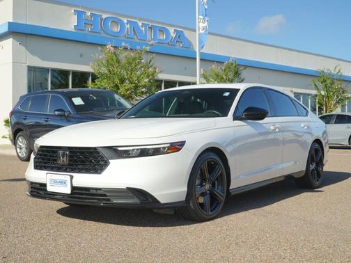 Platinum White Pearl 2024 Honda Accord Hybrid Sport-L