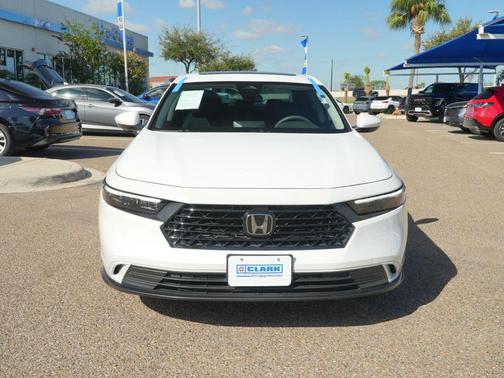 Platinum White Pearl 2024 Honda Accord EX